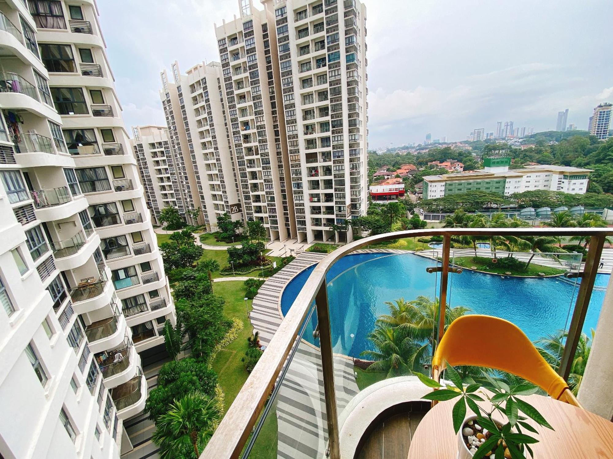 Apartemen Scenic Country Garden Danga Bay By Lions Bay *